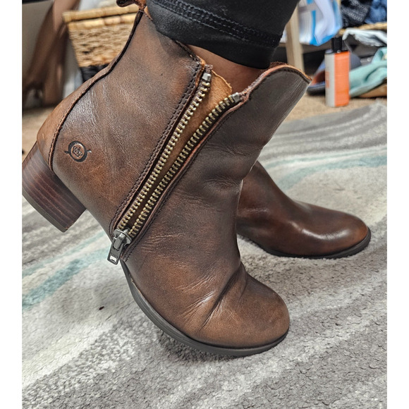 BORN Brown heeled boots women's size 6.5 zip - Picture 5 of 7